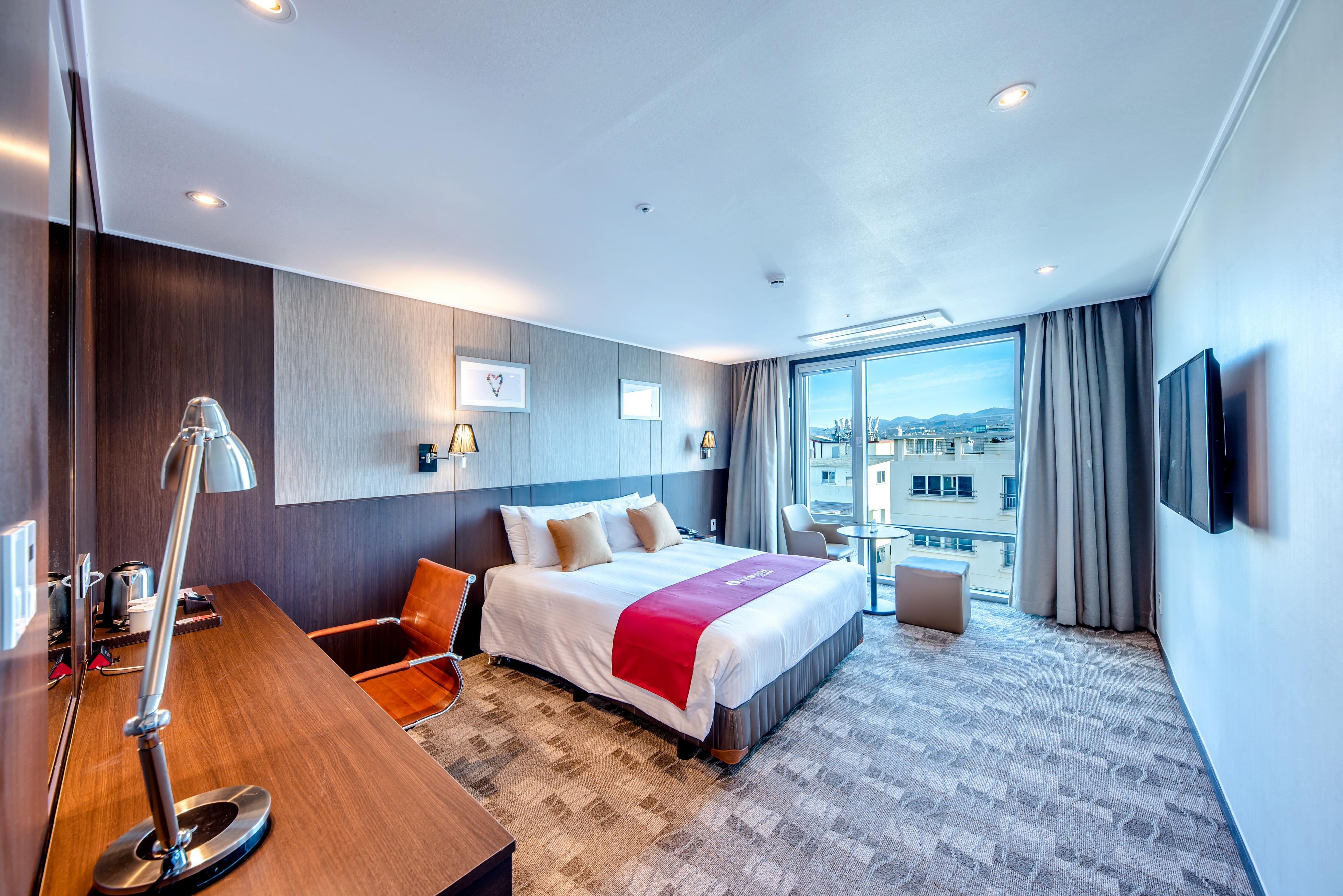 Ramada By Wyndham Jeju City Hall Kültér fotó