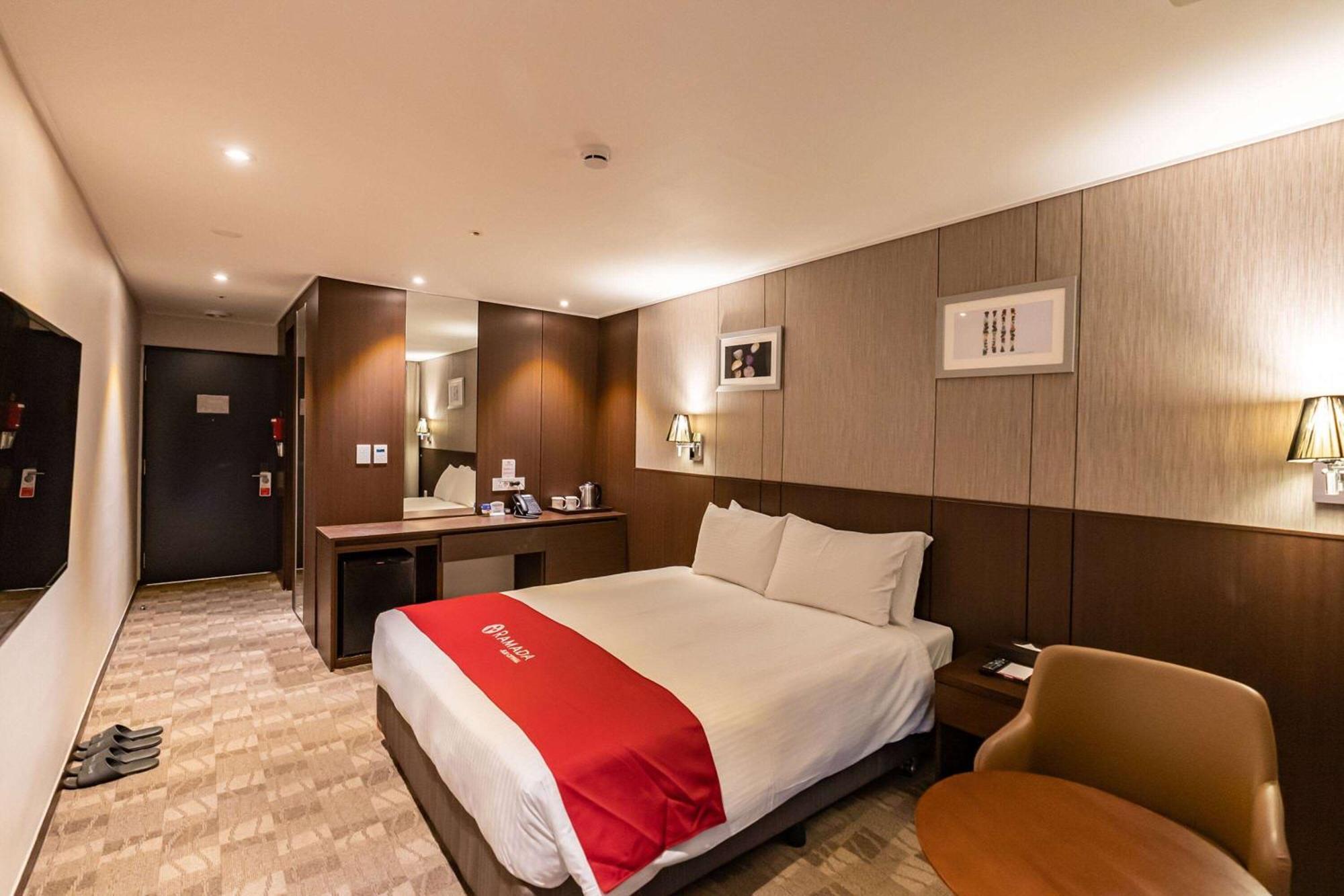 Ramada By Wyndham Jeju City Hall Kültér fotó