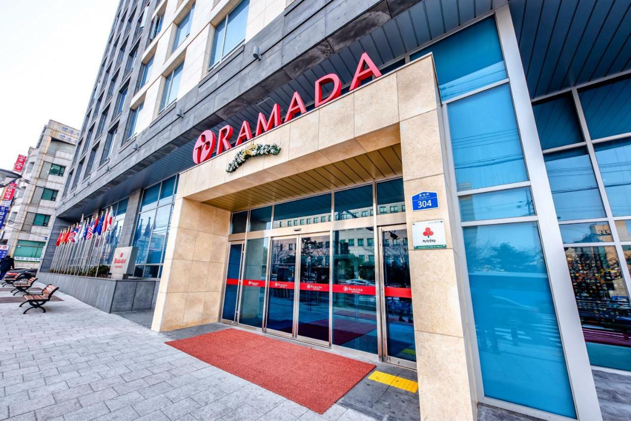 Ramada By Wyndham Jeju City Hall Kültér fotó